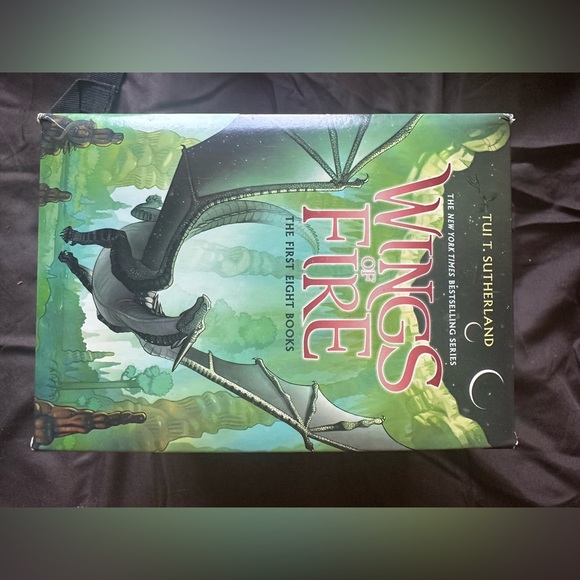 Wings of fire collection - Picture 3 of 3